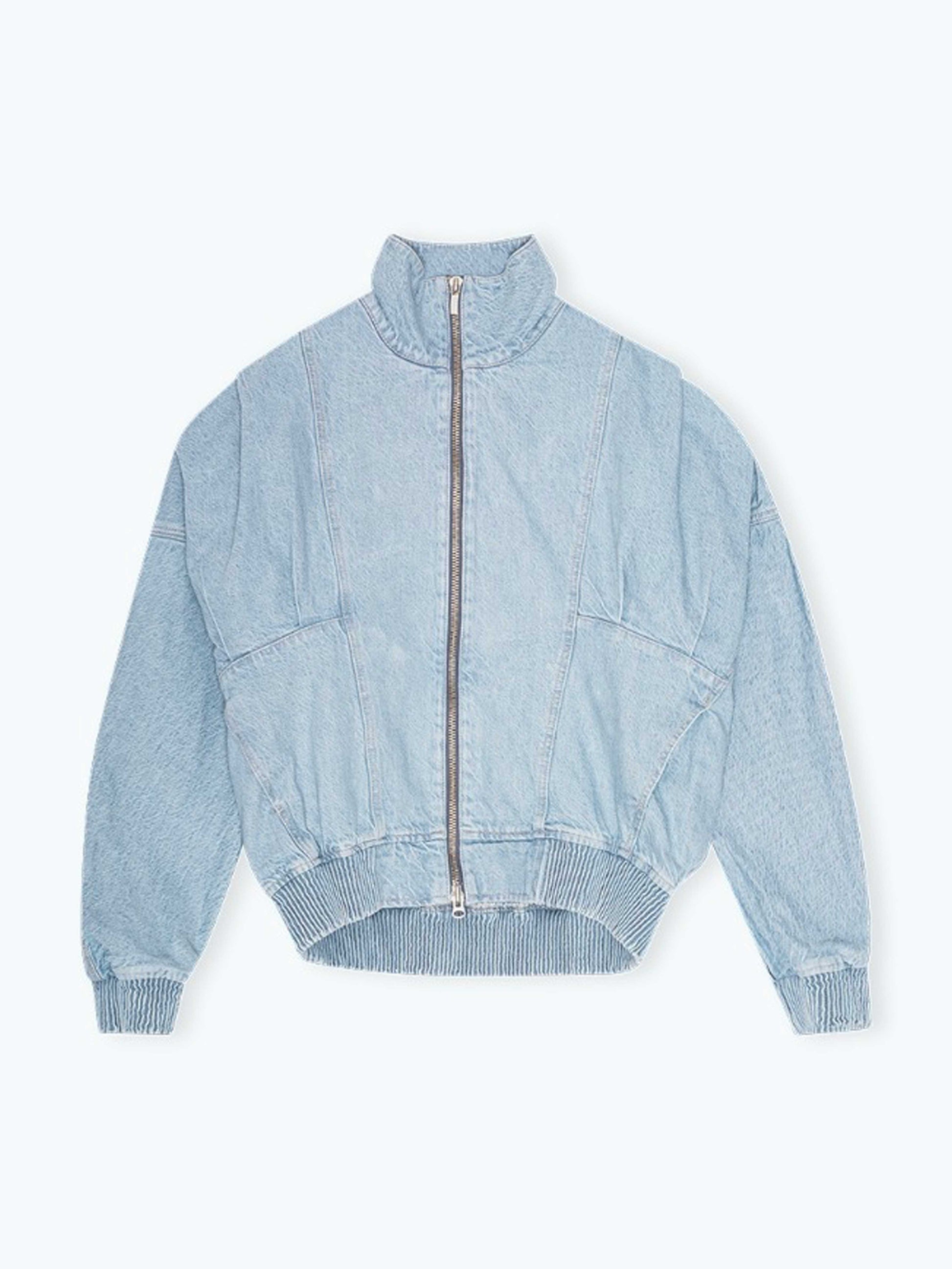 photo produit d'une veste en denim bleue claire 